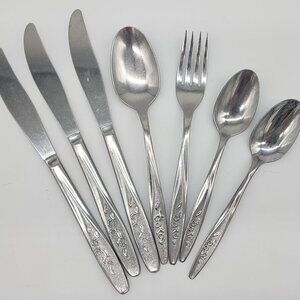 Superior Stainless USA Petal Lane Knives Dinner and Salad Fork Tablespoon A77